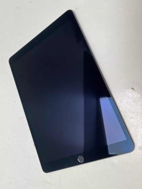 TABLET APPLE IPAD AIR (3RD GEN) 10,5 A2123 OPIS!!