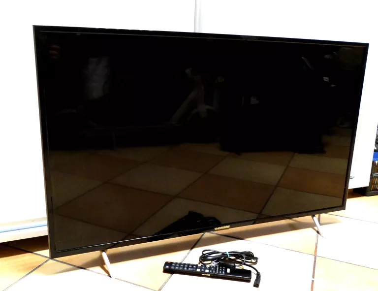 telewizor-thomson-43uc6306-kosciuszki-33-torun