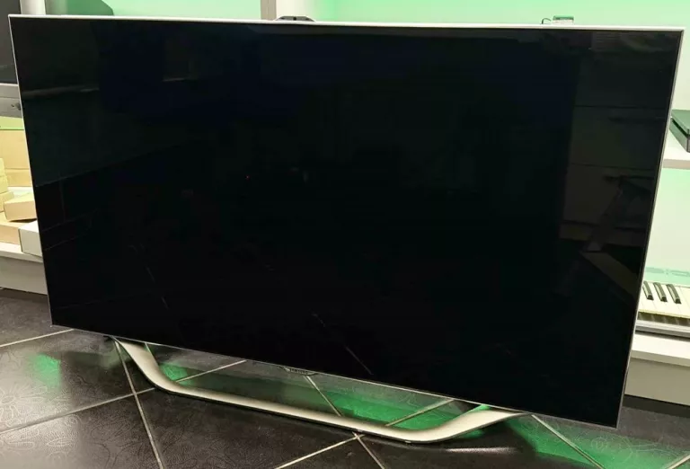 TELEWIZOR SAMSUNG UE55ES8090 3D/SMART TV