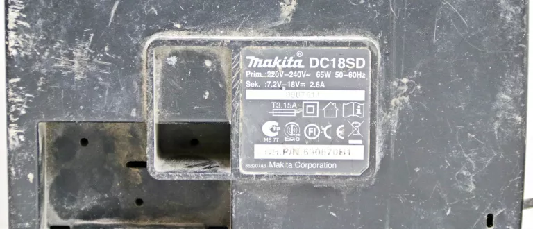ŁADOWARKA DC18SD 18V LI-ION 65W DO AKUMULATORA MAKITA