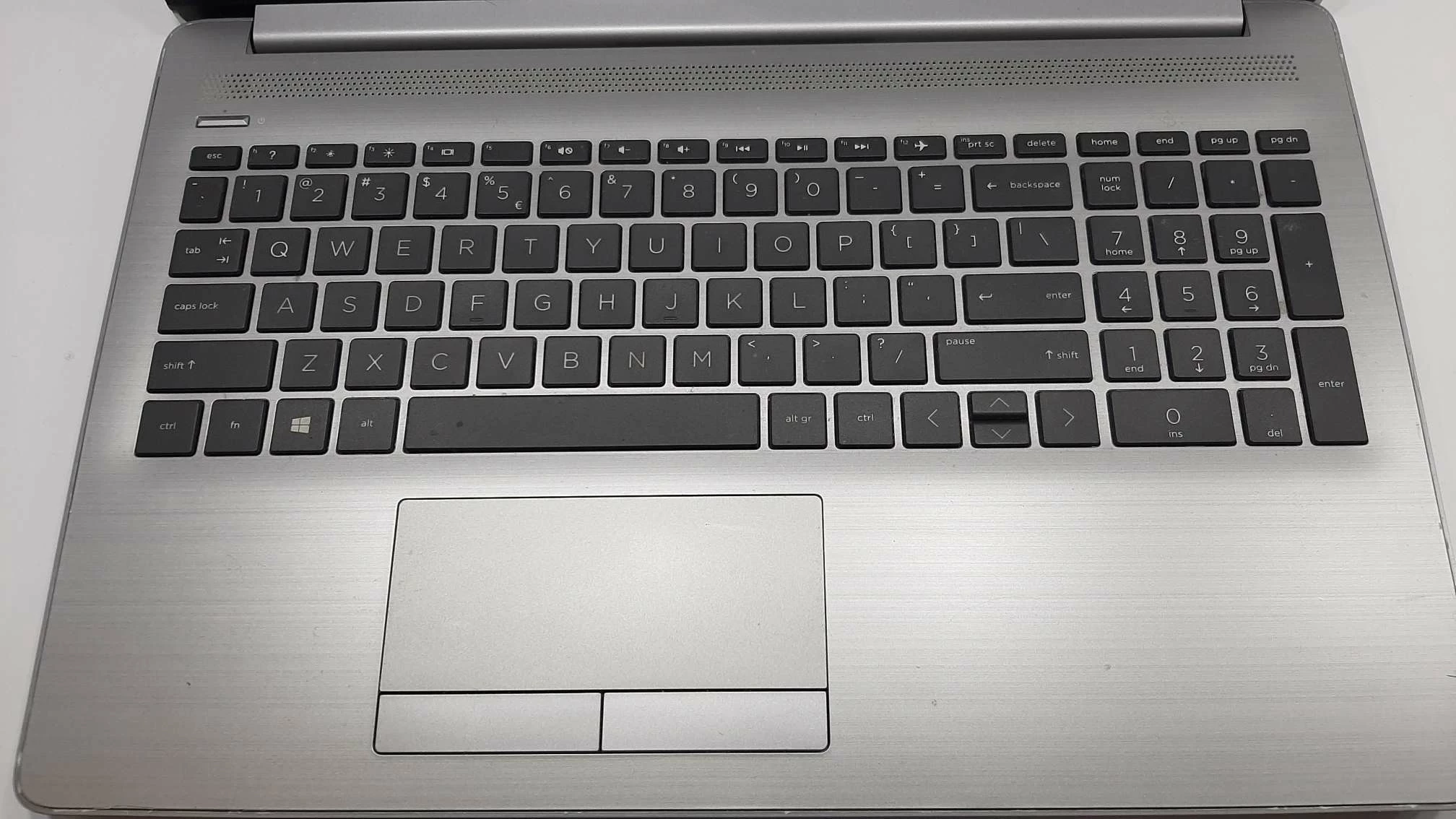 laptop-hp-255-g7-stan-11323-2