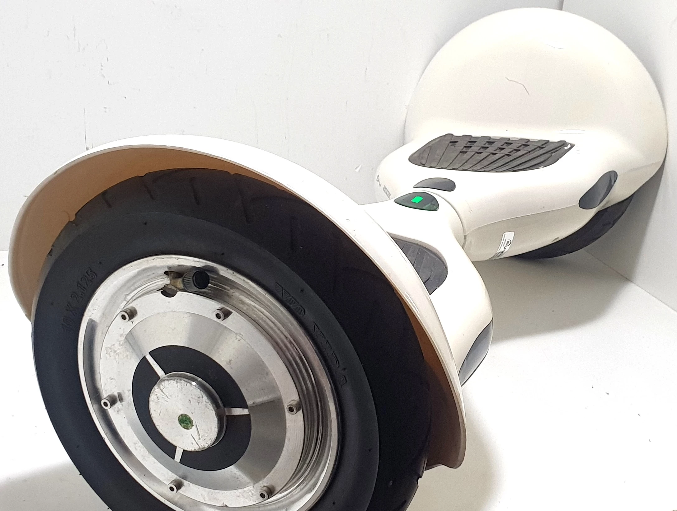 deskorolka-elektryczna-skymaster-2-wheels-10-bialaladowarka-stan-11323-2