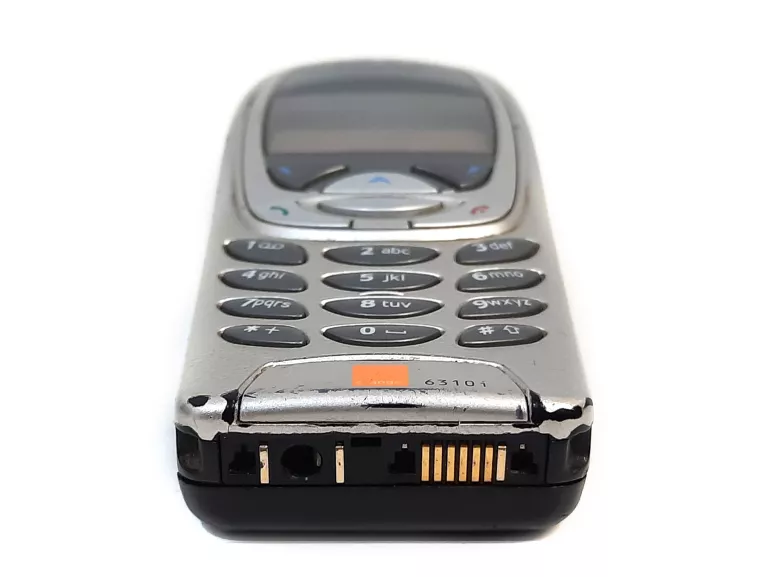 TELEFON ORYGINALNA NOKIA 6310I + ŁADOWARKA