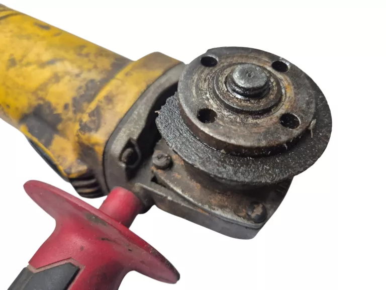 SZLIFIERKA KATOWA DEWALT D28151 900W 4.2A