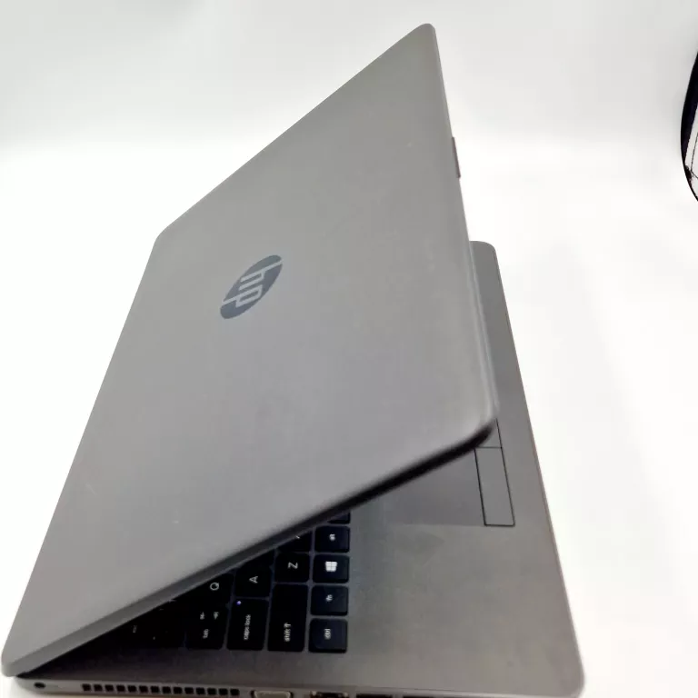 LAPTOP HP G6 250/INTEL CELERON N3350/4GB/500GB