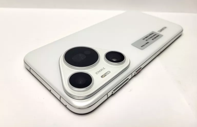 TELEFON HUAWEI PURA 70 PRO KOMPLET ( P L U S)