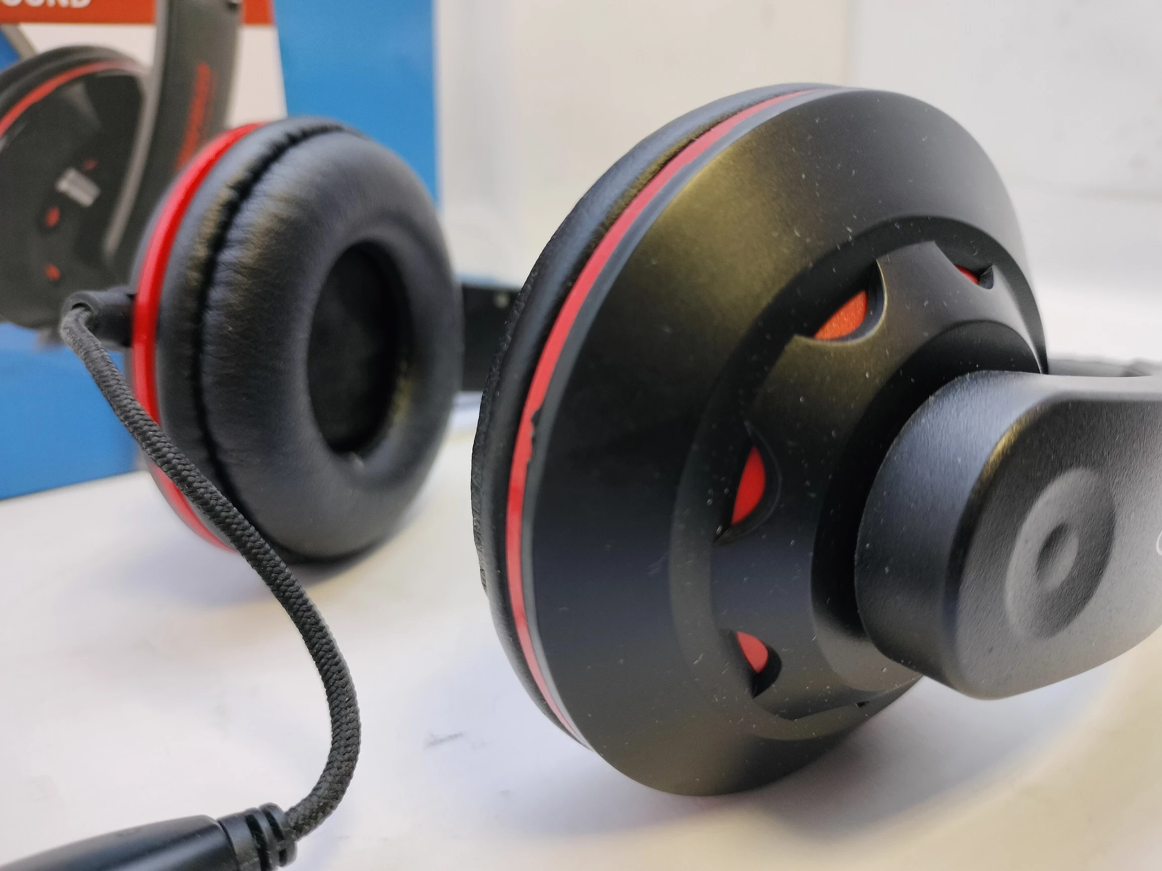 sluchawki-nauszne-esperanza-eh144k-w-pudelku-stan-11323-2