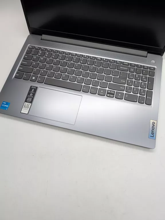 LENOVO IDEAPAD SLIM 3 15IAH8 (CORE I5-12450H / 16 GB RAM / 512 SSD) GW.