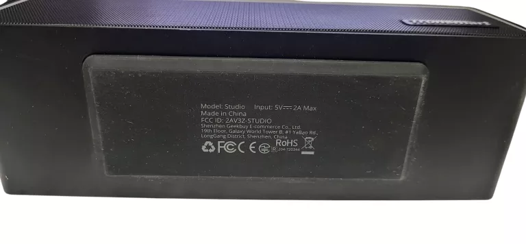 glosnik-przenosny-tronsmart-studio-czarny-stan-11323-2