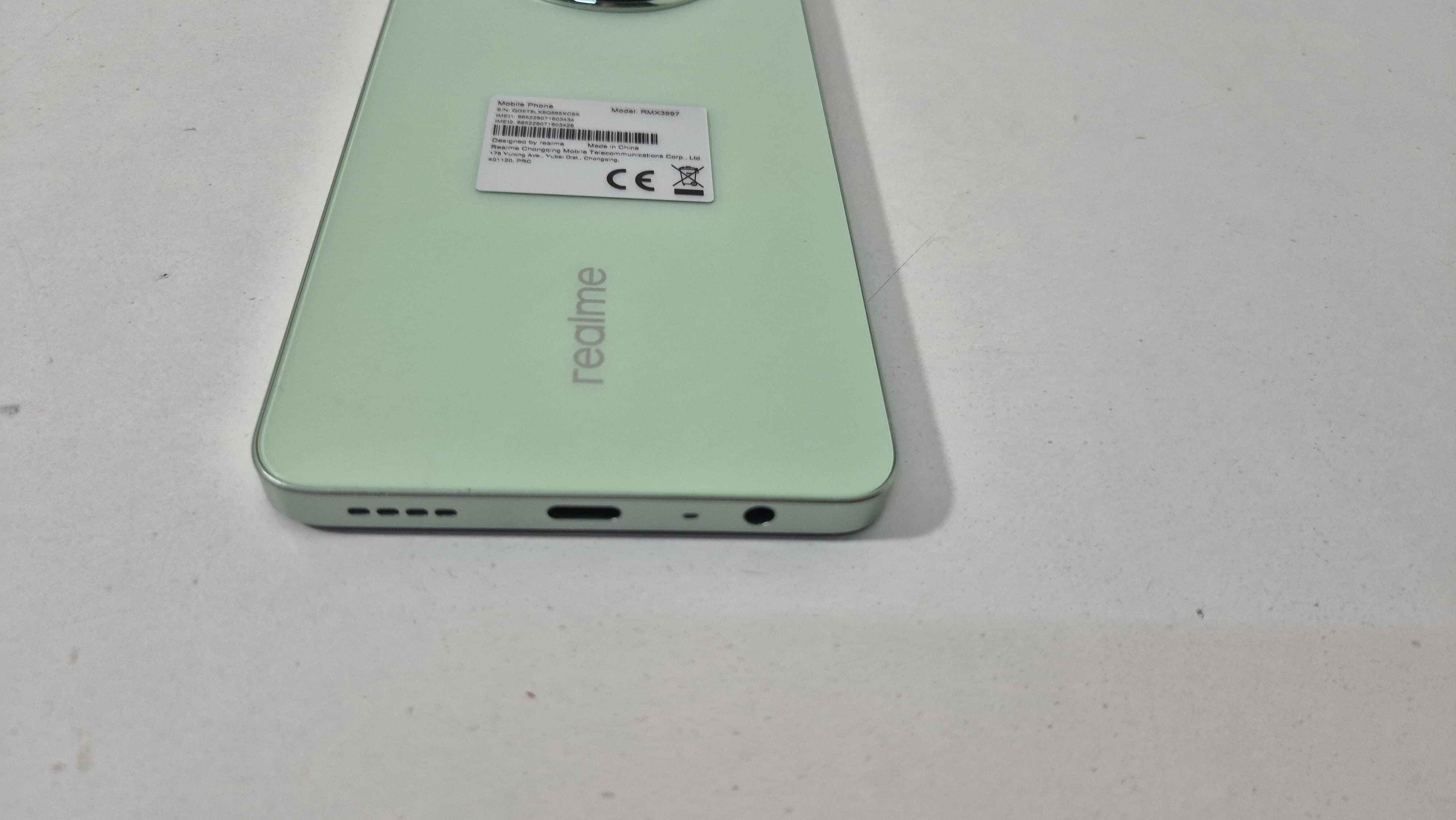 telefon-realme-12x-5g-przekatna-ekranu-667