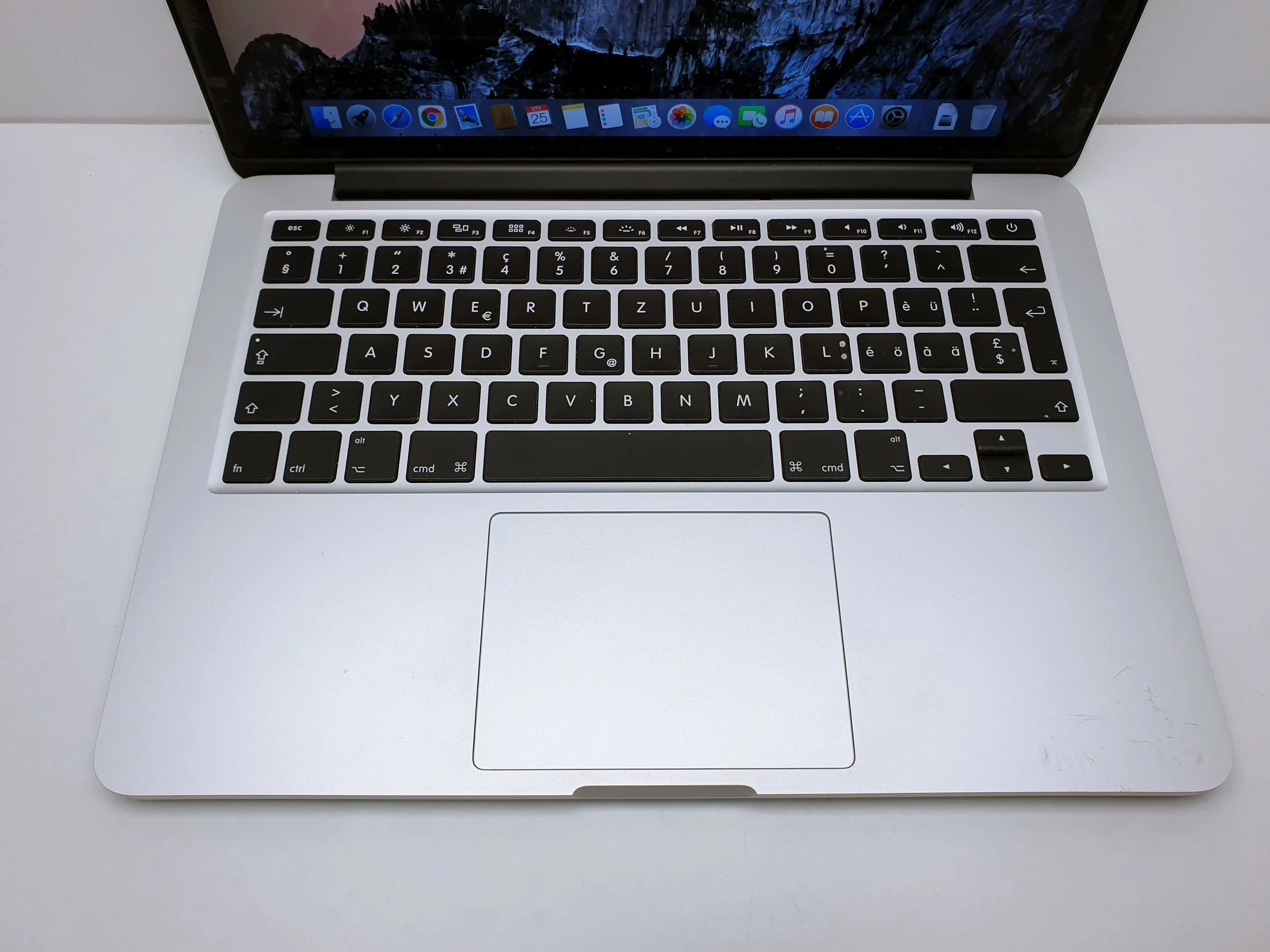 laptop-apple-macbook-pro-2015-a1502-133-i5-8gb-ram-256gb-ssd-stan-11323-2