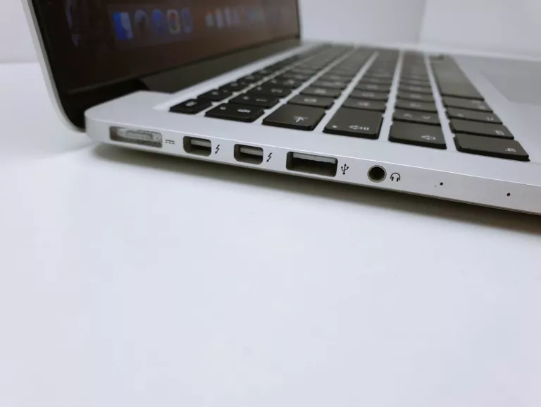laptop-apple-macbook-pro-2015-a1502-133-i5-8gb-ram-256gb-ssd-kod-producenta-a1502