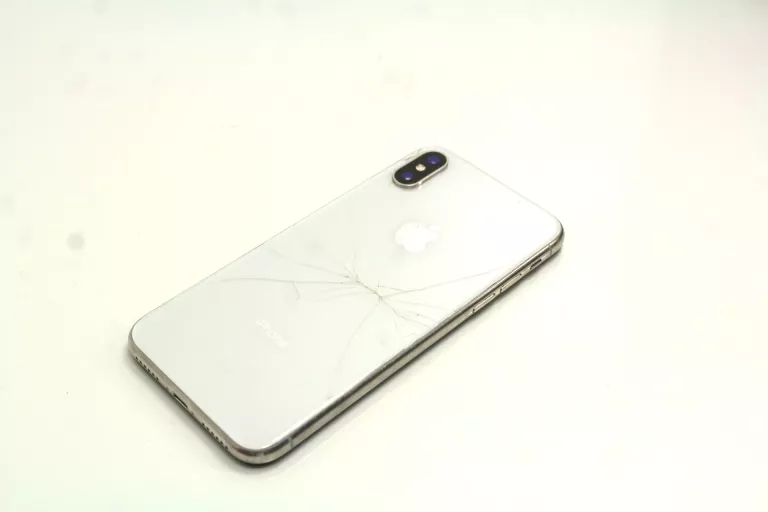 TELEFON IPHONE X ZABLOKOWANY