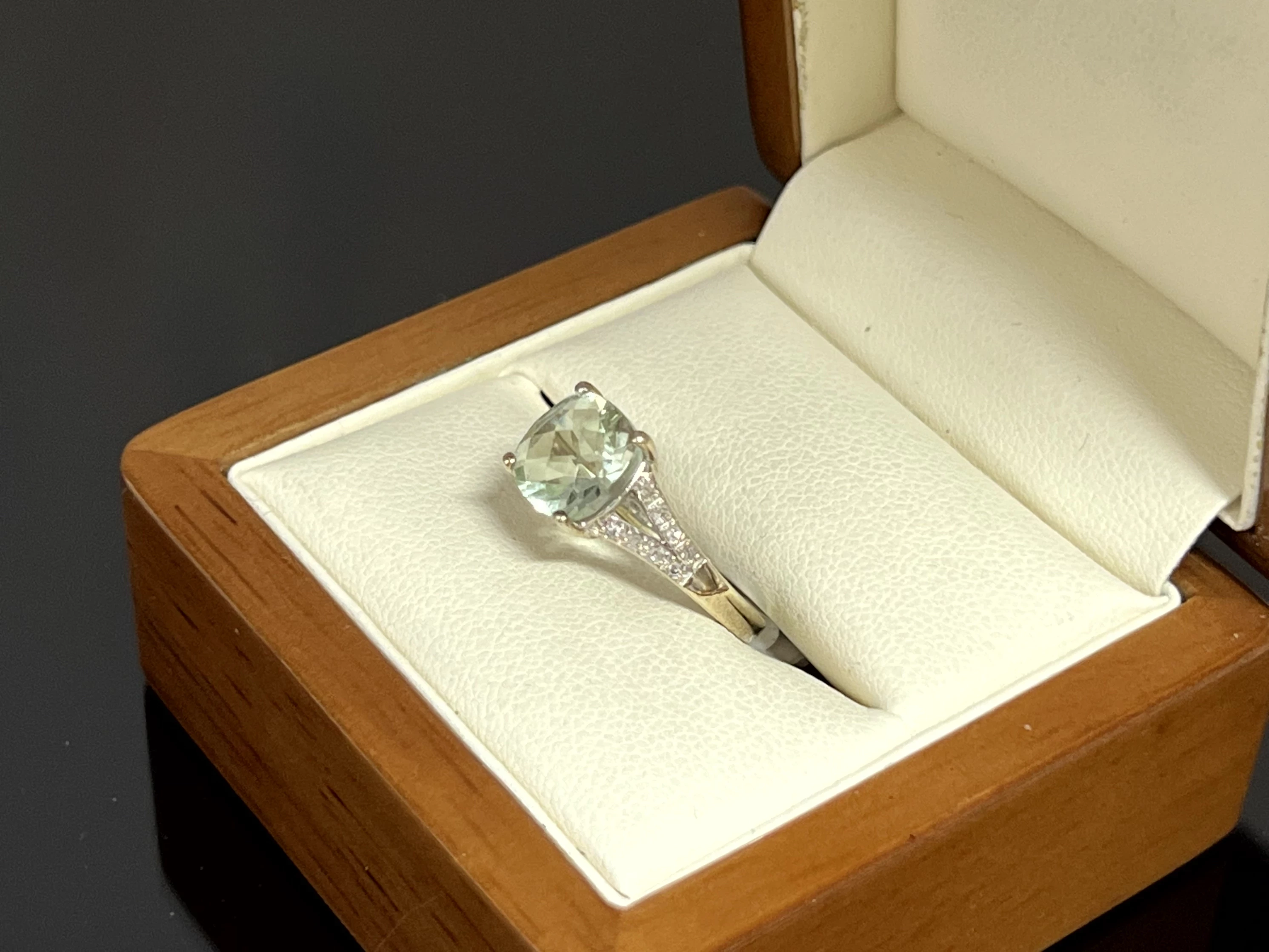 zloty-pierscionek-wycena-212g375r11-rodzaj-wyrob-jubilerski