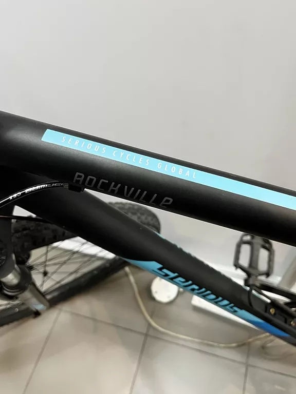 rower-serious-rockville-aluminiowy-kola-275-stan-11323-2
