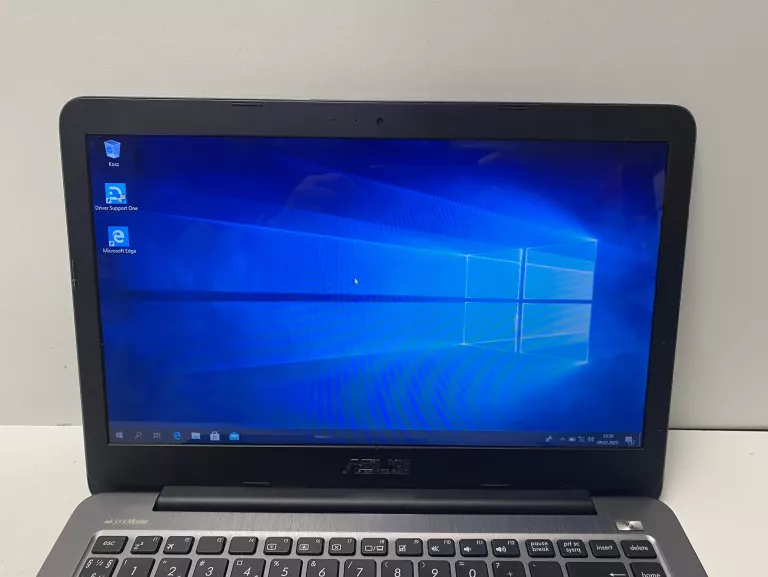 LAPTOP ASUS E403S 4/32GB