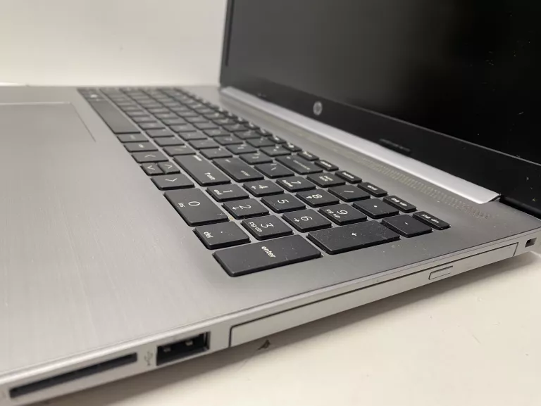 LAPTOP HP 255 AMD A6 4/256GB