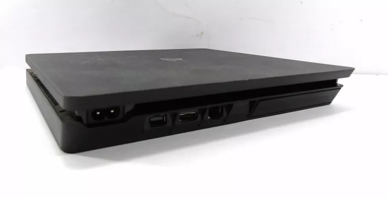 KONSOLA PS4 500GB + 2 PADY +OKABLOWANIE