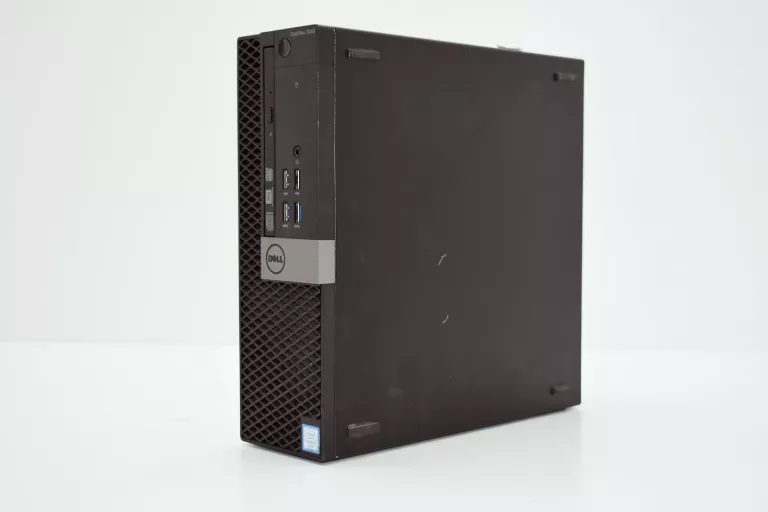 KOMPUTER DELL OPTIPLEX 7040