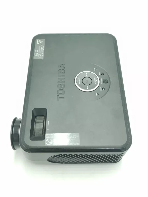 toshiba-tdp-sp1-ultra-portable-projector-630hr-stan-11323-2