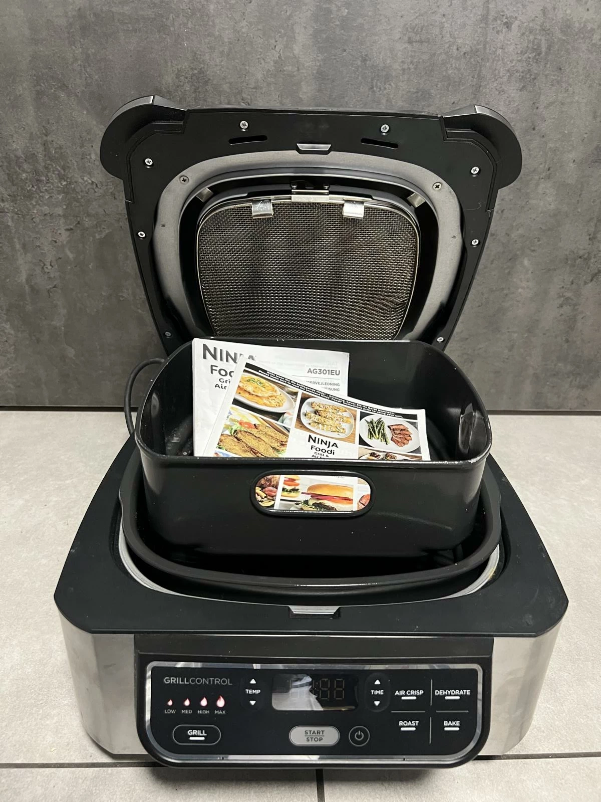 FRYTKOWNICA BEZTŁUSZCZOWA NINJA AG301EU AIR FRYER & GRILL | Frytkownice ...