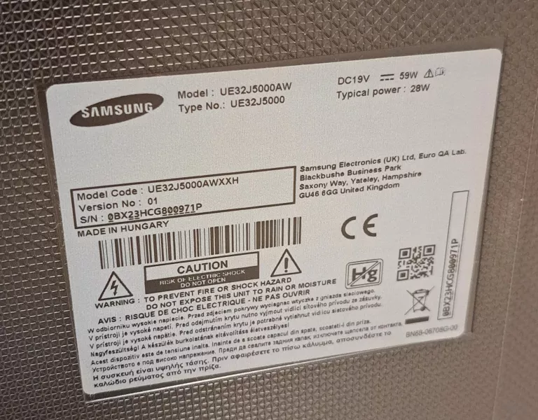 SAMSUNG UE32J5000AW LED 32" | PILOT | ZASILACZ