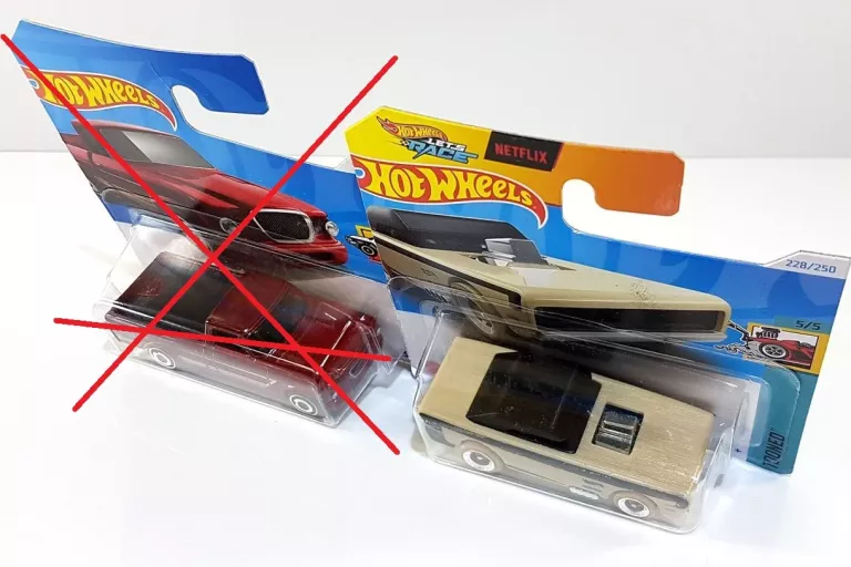 RESORAKI HOT WHEELS MAŁE SAMOCHODZIKI