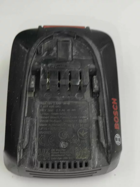 PILARKA TARCZOWA BOSCH PKS 18 LI