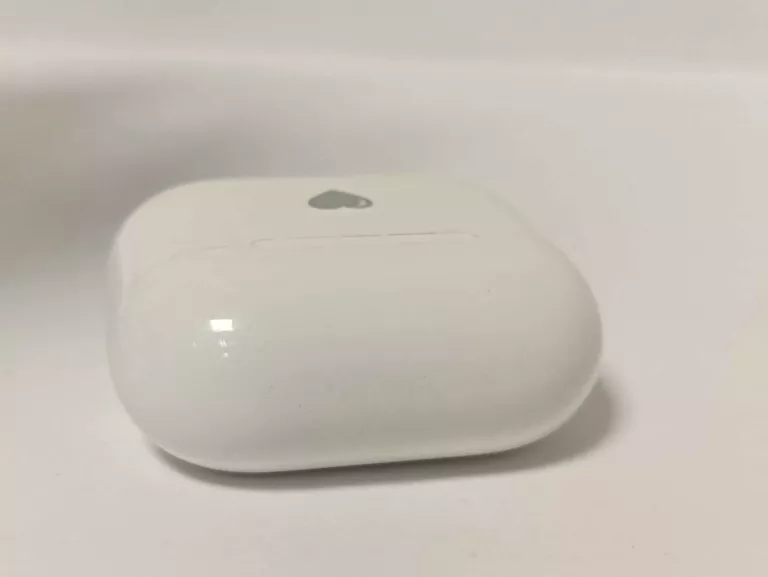 APPLE SŁUCHAWKI DOUSZNE AIRPODS 4