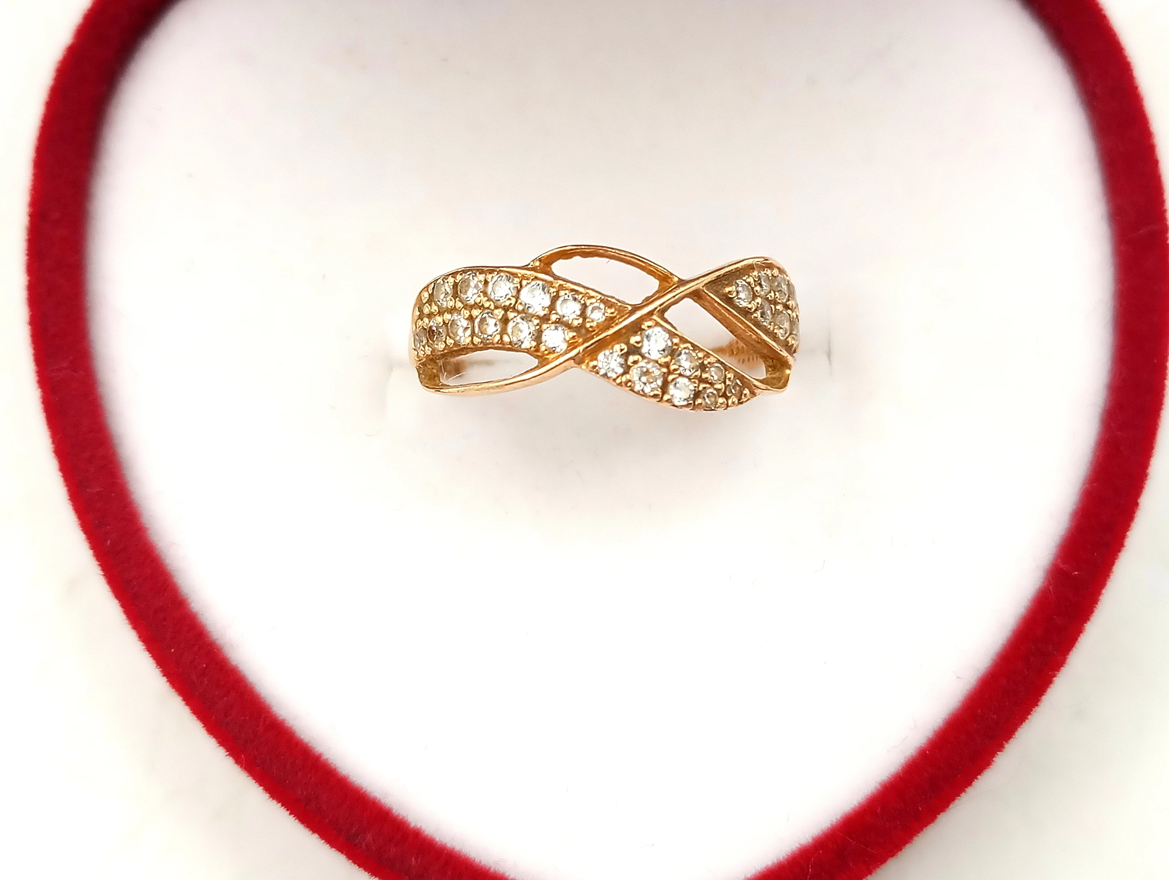 piekny-zloty-pierscionek-190g585-kamien-17088-4194304