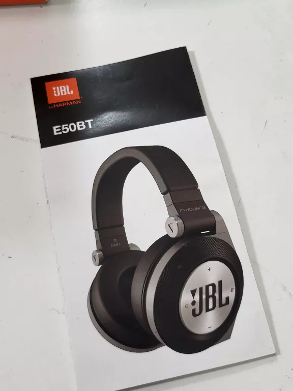 SŁUCHAWKI JBL E50 BT + PUDEŁKO