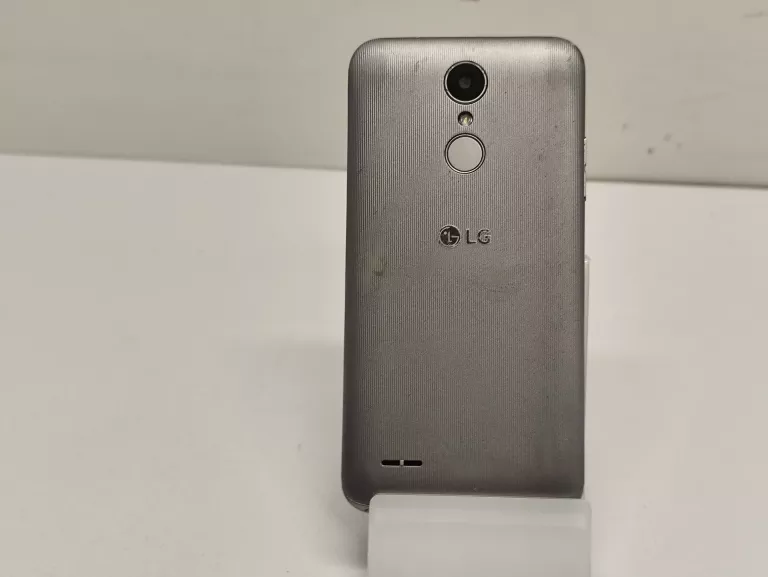 TELEFON LGK4 POBITY