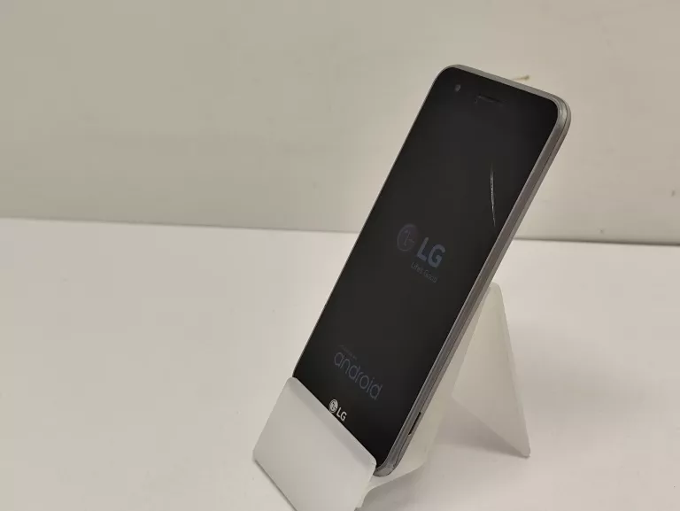 TELEFON LGK4 POBITY