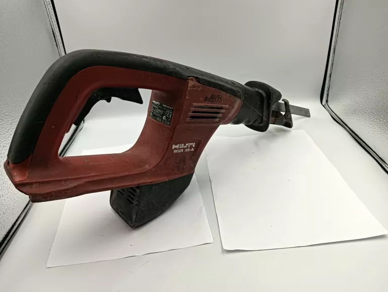 PIŁA SZABLASTA HILTI WSR 36-A + AKU 3.0AH + ŁADOWARKA HILTI C 4/36-ACS