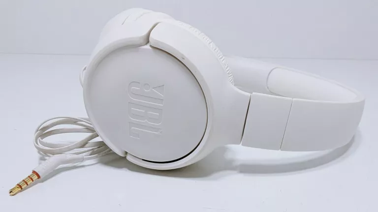 SŁUCHAWKI NAUSZNE PRZEWODOWE JBL TUNE 500