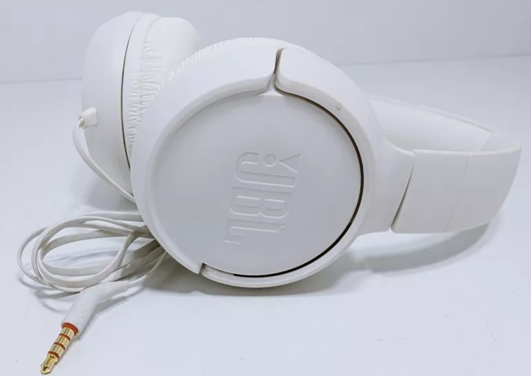 SŁUCHAWKI NAUSZNE PRZEWODOWE JBL TUNE 500