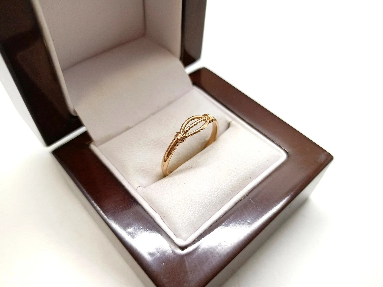 zloty-pierscionek-181g-585-r19-rodzaj-2205-2