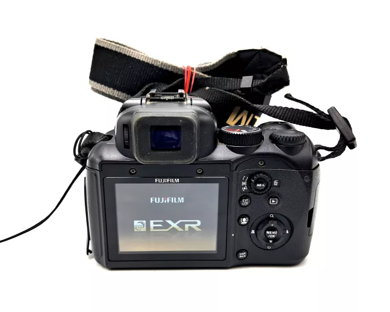 APARAT FUJIFILM FINEPIX S200 EXR