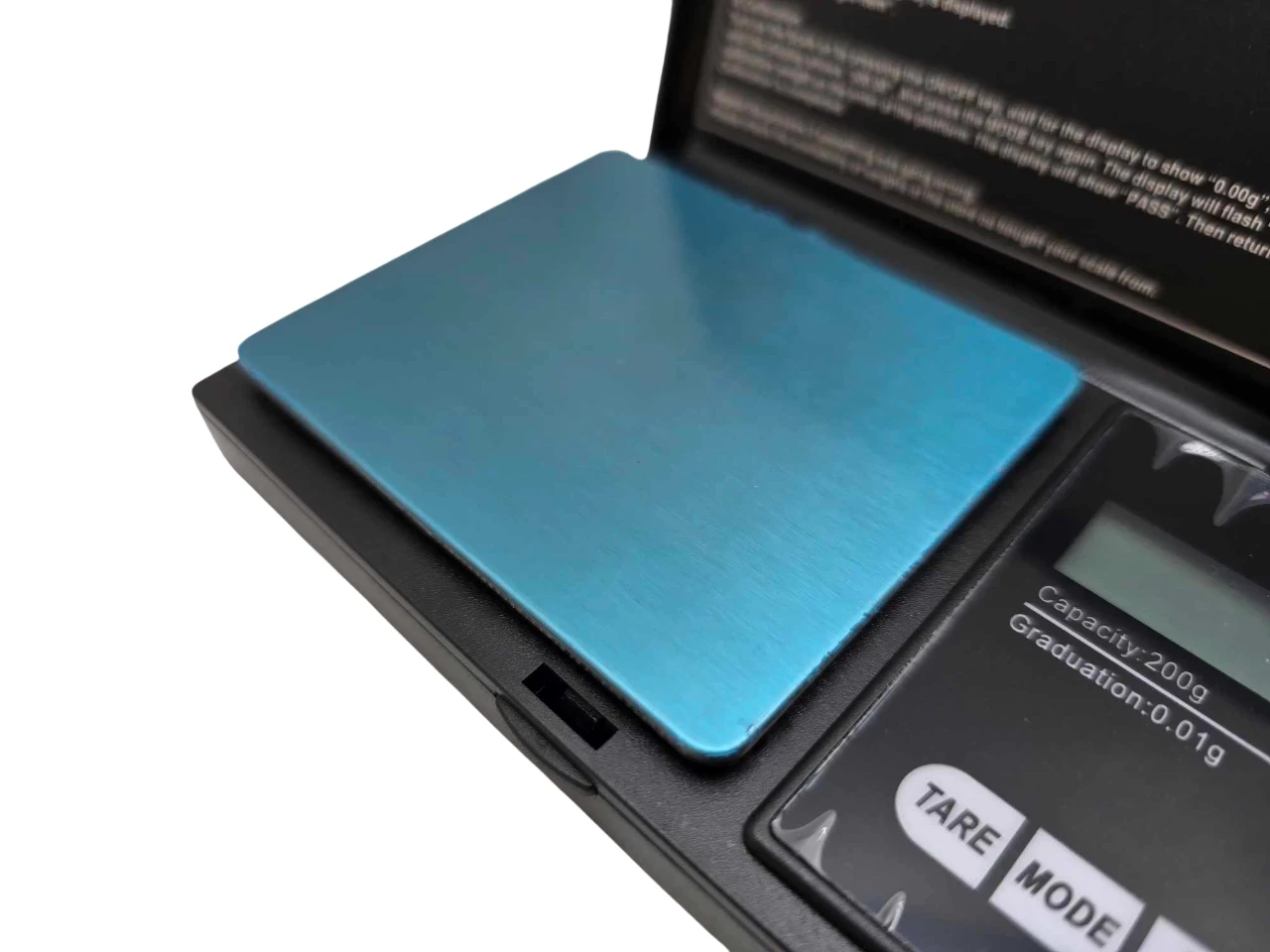 elektroniczna-waga-jubilerska-w-004-001g200g-model-w004