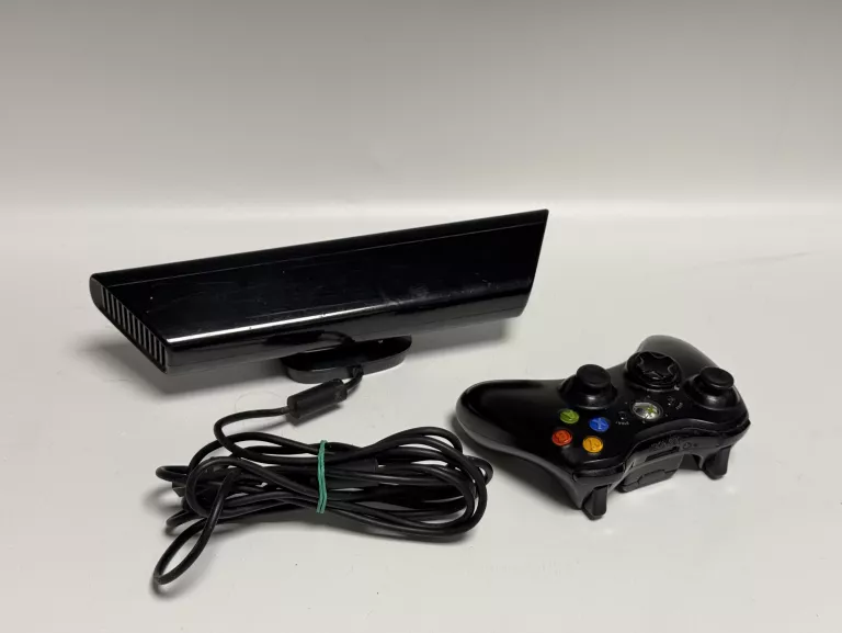 KONSOLA XBOX 360 PAD Z KINECTEM 20GB