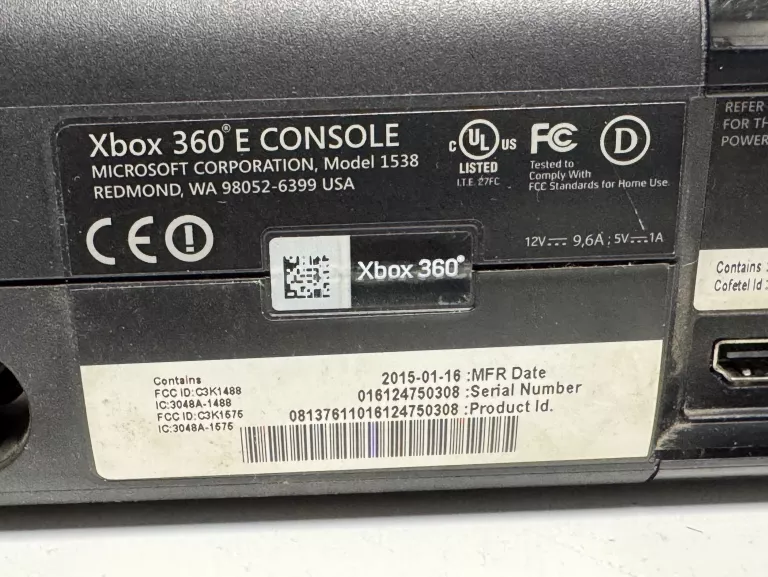 KONSOLA XBOX 360 PAD Z KINECTEM 20GB