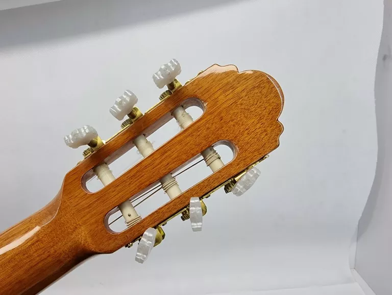 GITARA KLASYCZNA VALENCIA GV-966C