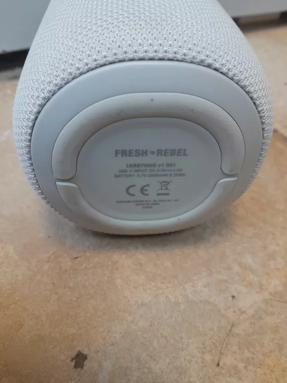 GŁOŚNIK PRZENOŚNY FRESH 'N REBEL 1ARB700IG V1 001 SZARY 16 W