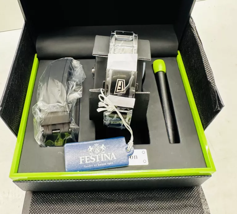 SPECIAL EDITION CONNECTED FESTINA 20648/1