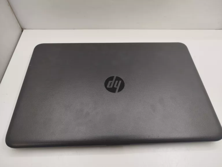 LAPTOP HP TPN-C126 / AMD A6-6310 / 4GB RAM /256GB