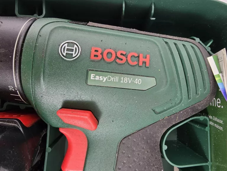 BOSCH EASYDRILL 18V-40