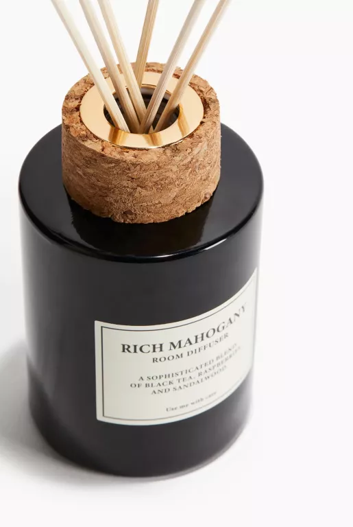 DYFUZOR PATYCZKI ZAPACHOWE H&M RICH MAHOGANY 120ML.