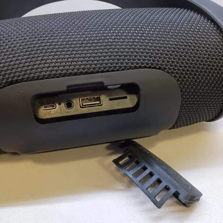 GŁOŚNIK BLUETOOTH PRZENOŚNY BEZPRZEWODOWY MOCNY BOOMBOX MEGA BASS