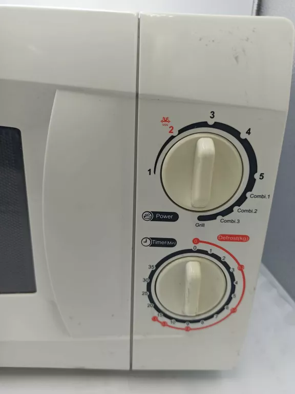 KUCHENKA MIKROFALOWA MDA MWG7017W
