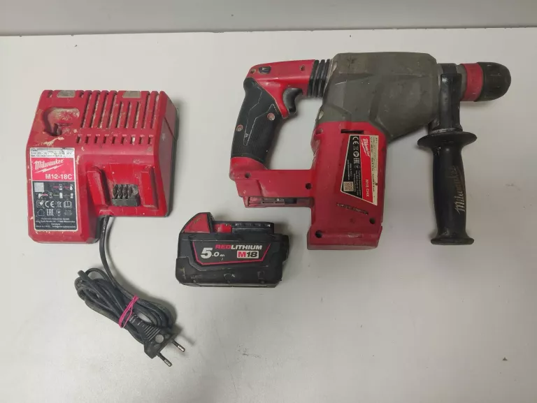 MŁOTOWIERTARKA MILWAUKEE M18 CHX + AKU 5.0 AH I ŁADOWARKA